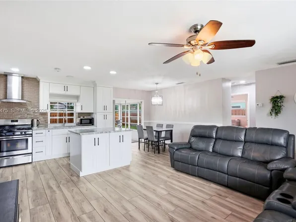 8397 NW 25th Ct, Sunrise, FL 33322