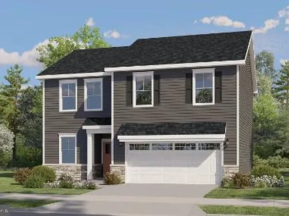 469 Gravenstein Ln, Martinsburg, WV 25401