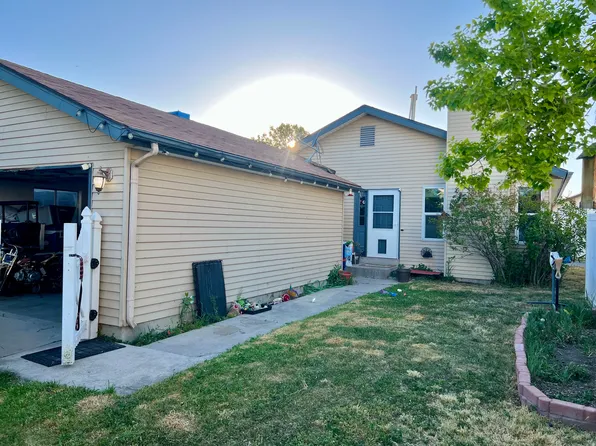 3038 S Arthurs Ct, West Valley City, UT 84120