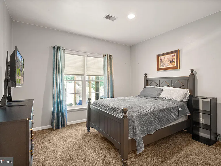 6050 Smooth Stone Pl — Photo 50