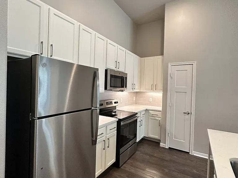 6804 Henneman Way #3133 — Photo 4