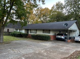 608 S Montgomery St, Starkville, MS 39759