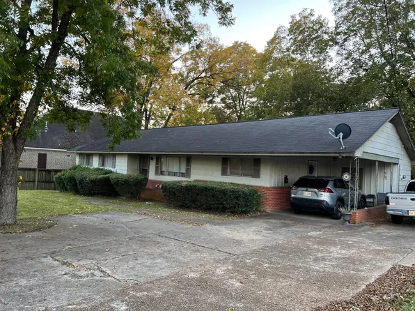 608 S Montgomery St, Starkville, MS 39759