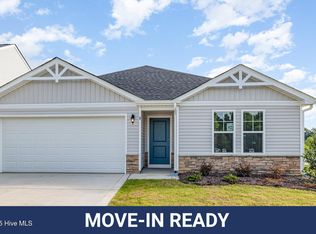 8 W Emily Gardens Dr, Selma, NC 27576