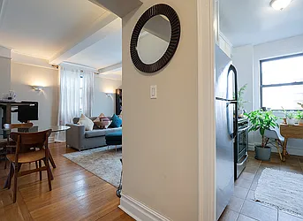 Rented by Rita S Citrin, LREB