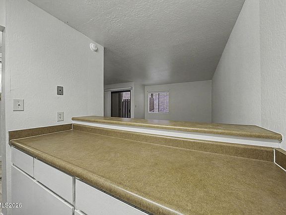 5th image of 1000 Beck St Unit 159