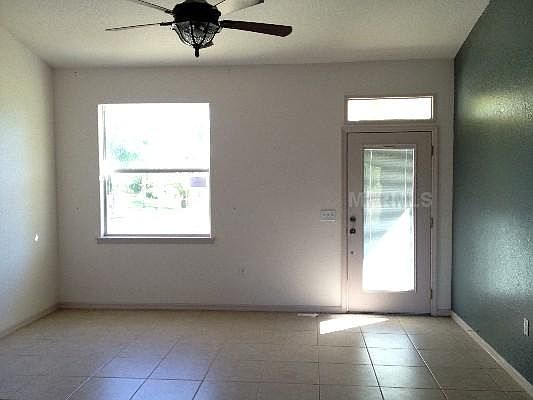 3rd image of 7195 Crown Dr
