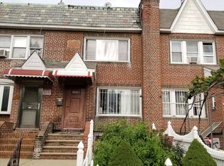 6633 Saunders St, Flushing, NY 11374
