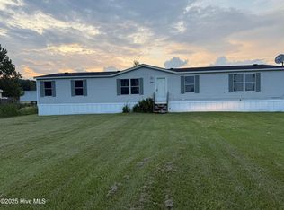 1290 Taylor Rd, Chocowinity, NC 27817