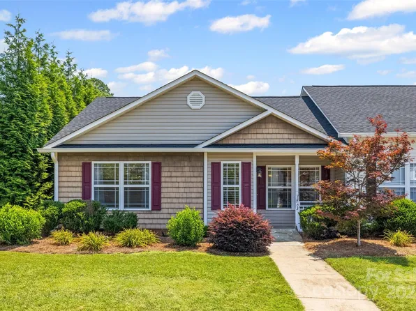 703 Dalebrook Ln, Rock Hill, SC 29730