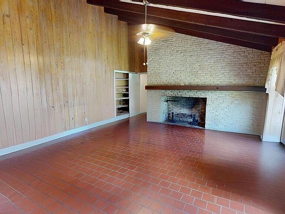 5th image of 1011 E 24th Ave