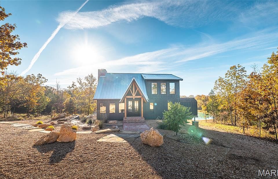 16th image of this home