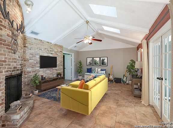 2nd image of 3414 Hopecrest St