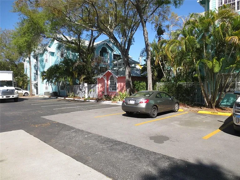3002 W Cleveland St — Photo 10
