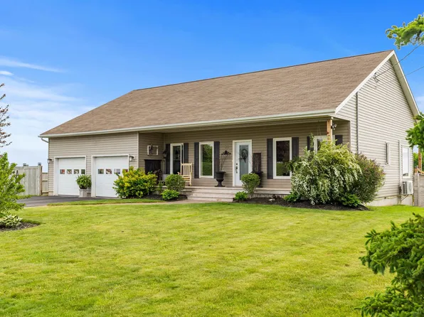 30 Sunset Dr, Saint David's Parish, PE C0B 1M0