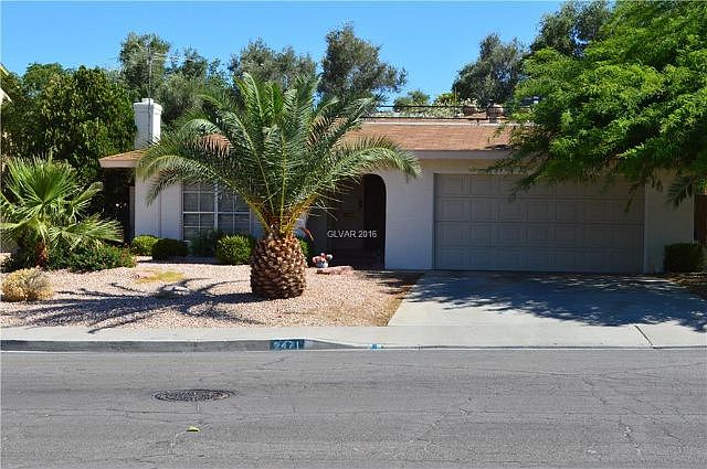 1st image of 2471 Capistrano Ave