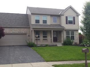 8932 White Oak Dr NW, Canal Winchester, OH 43110