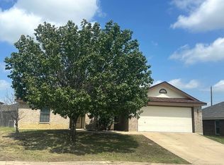 2703 Curtis Dr, Copperas Cove, TX 76522