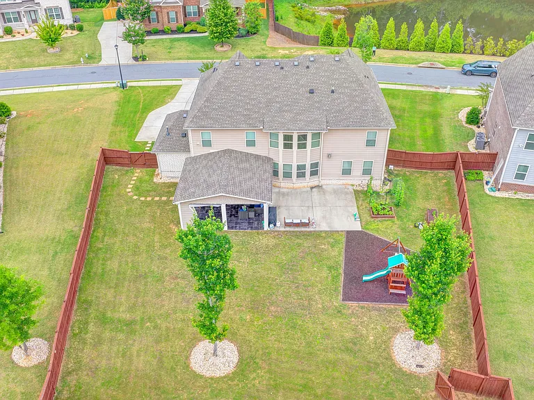 6035 Ashborough Park — Photo 68