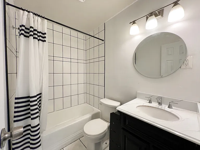 8601 Manchester Rd #313-1 — Photo 9