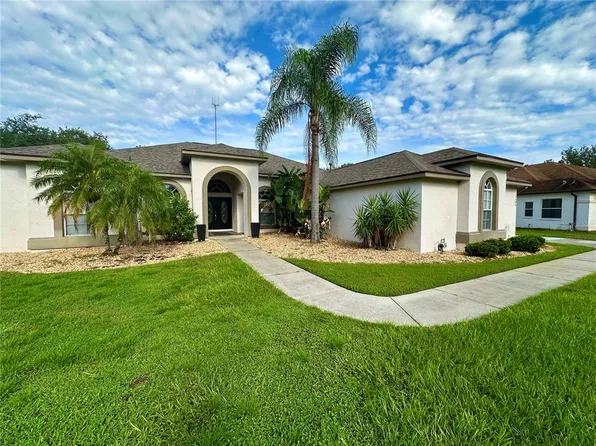 12384 Creek Edge Dr, Riverview, FL 33579
