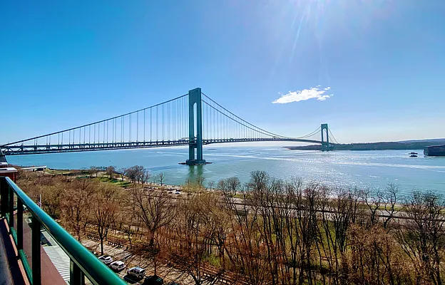 Sold by NextDoor Realty | media 41