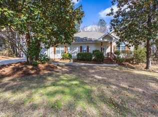 122 Oak Dr, Gray, GA 31032