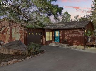 15 Stover Ln, Manitou Springs, CO 80829