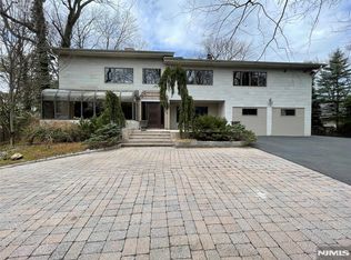 348 Jones Rd, Englewood, NJ 07631