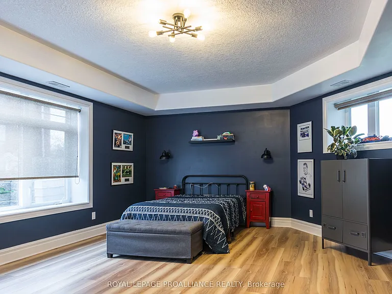 145 Farley Ave #103 — Photo 17