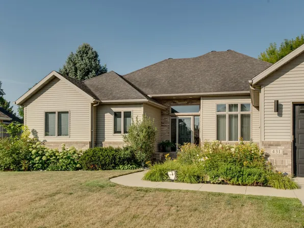 431 Clearview Ct, Moorhead, MN 56560
