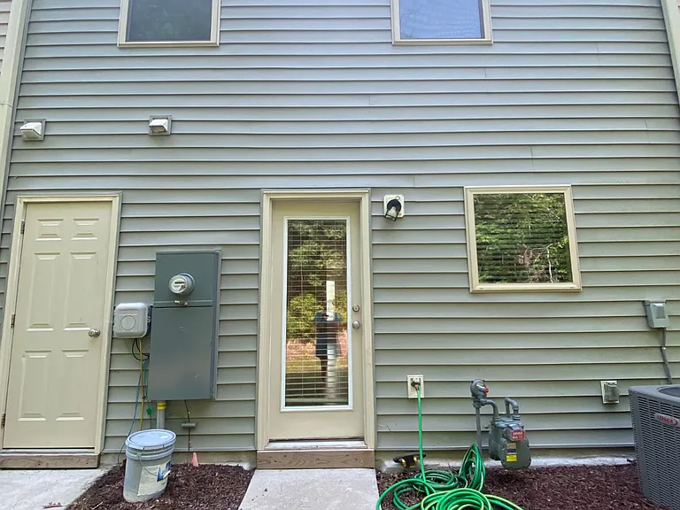 6 Rochambeau Ct #1 — Photo 12