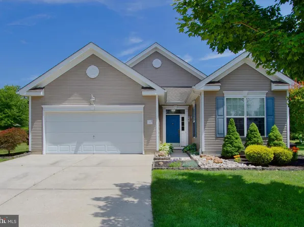 1 Brockton Ct, Woolwich Township, NJ 08085