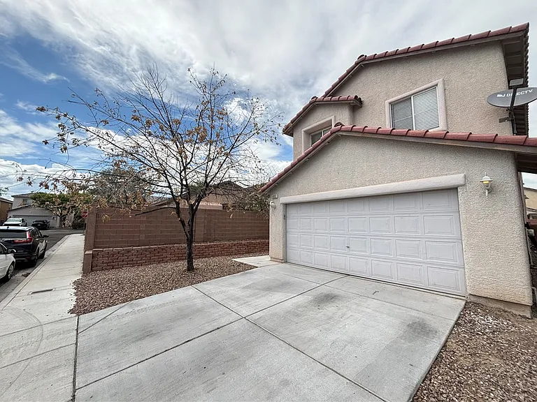 5052 Diamond Ranch Ave #0 — Photo 3