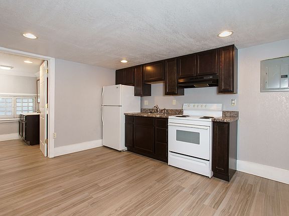 2nd image of 3422 E Douglas Ave #5
