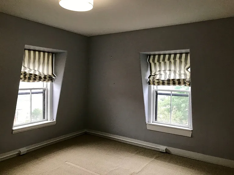 674 Main St #2 — Photo 14