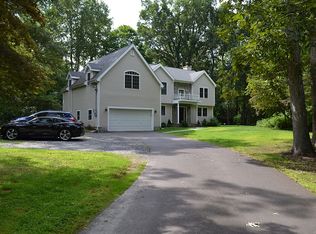 32 Mountain View Dr, Weston, CT 06883