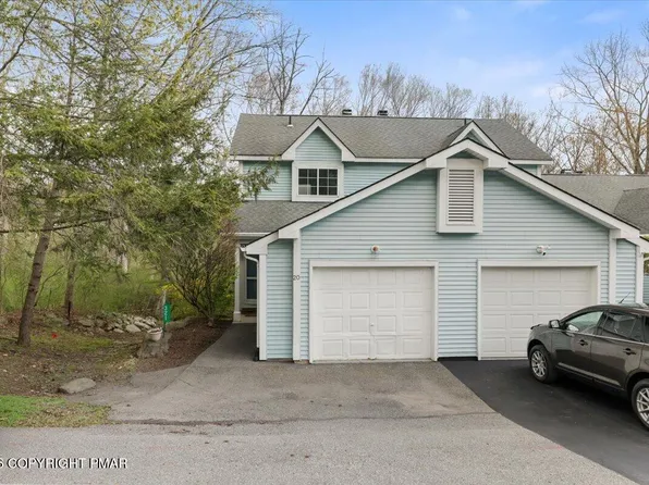 321 Inverness Dr, East Stroudsburg, PA 18302