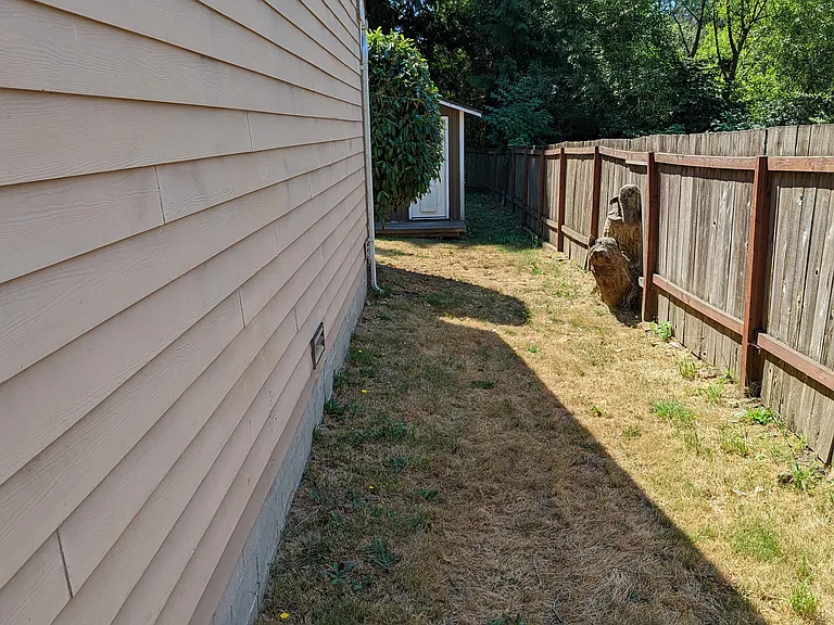SW 104th St — Photo 10