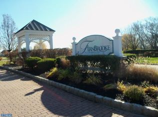 39 Mayfaire Cir, Westampton, NJ 08060