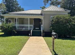 243 Daniel Pl, Eufaula, AL 36027