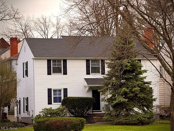 3rd image of 3954 Meadowbrook Blvd