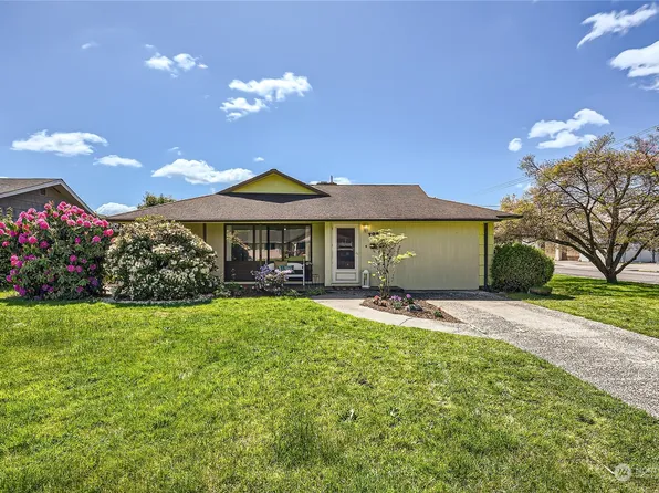 702 5th Avenue SE, Puyallup, WA 98372