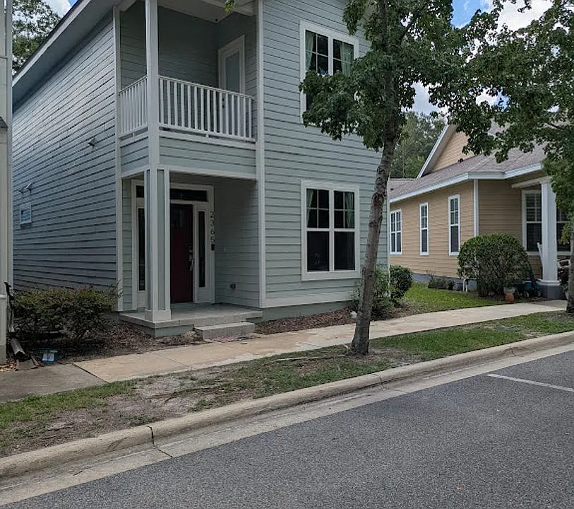 2365 NW 33rd Pl