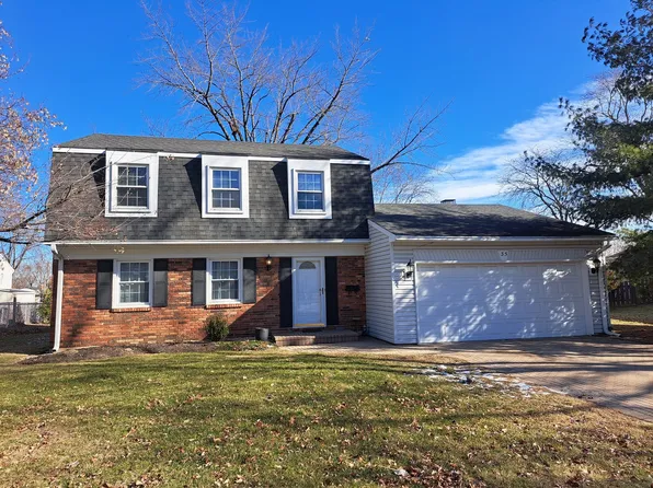 35 Emerson Dr, Schaumburg, IL 60194