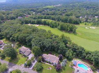 12 Phillips Dr, Stony Pt, NY 10980