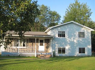 221 Jean St, Marquette, MI 49855