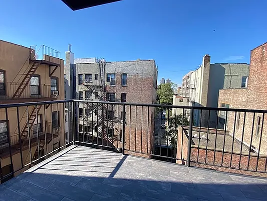 Rented by REAL New York | media 28