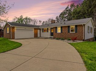 6736 Pleasantview Dr, Portage, MI 49024