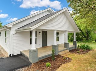 403 Pea Ridge St, Morganton, NC 28655